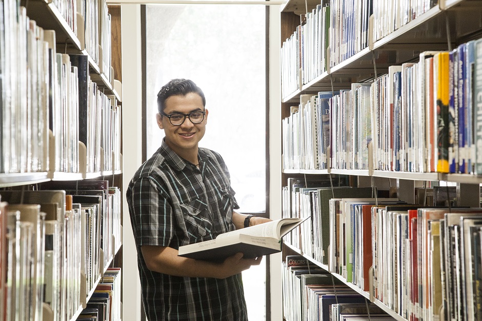 Student In the library