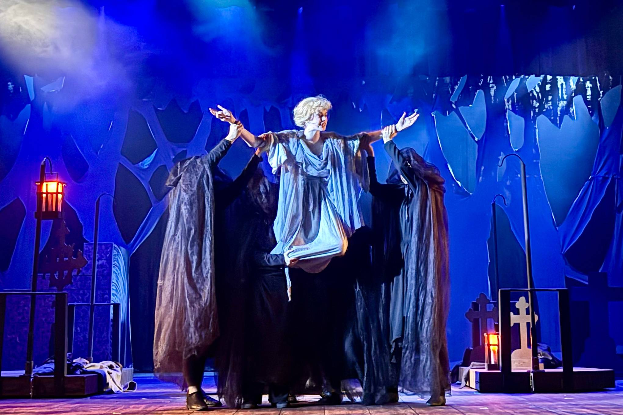 santa ana college Dracula theater production